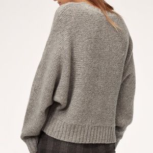 ARITZIA // THE GROUP BABATON // Day Off Sweater // Small